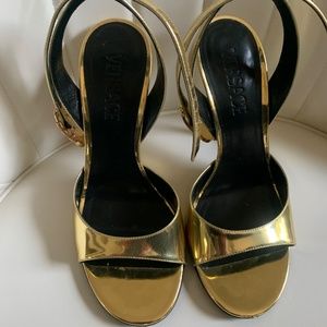 Medusa Patent Leather Stilleto sandal